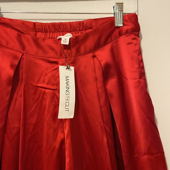 Making the cut crepe pleated wide leg pant size xs new - Picture 3 of 4